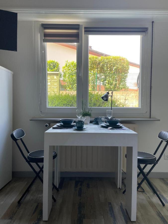 Dnn - Stylish Studio - Free Wifi, Netflix And Parking - Min Away To Basel And Airport - Dishwasher, Washing Machine Saint-Louis  Exterior foto